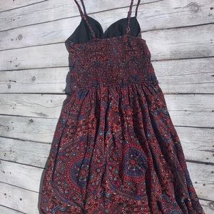 Abercrombie & Fitch Dresses - Woman’s Multicolored Abercrombie & Fitch Dresses Abercrombie & Fitch Dresses - Woman’s Multicolored Abercrombie & Fitch Dresses